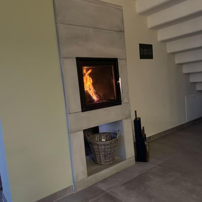 Modernes Ferienhaus In Uedersdorf Εξωτερικό φωτογραφία